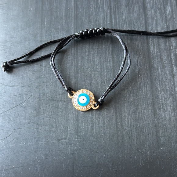 Adjustable evil eye string bracelet- never worn! - Picture 2 of 2